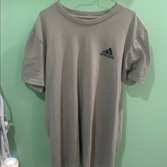 Adidas shirt great condition - Picture 2 of 2